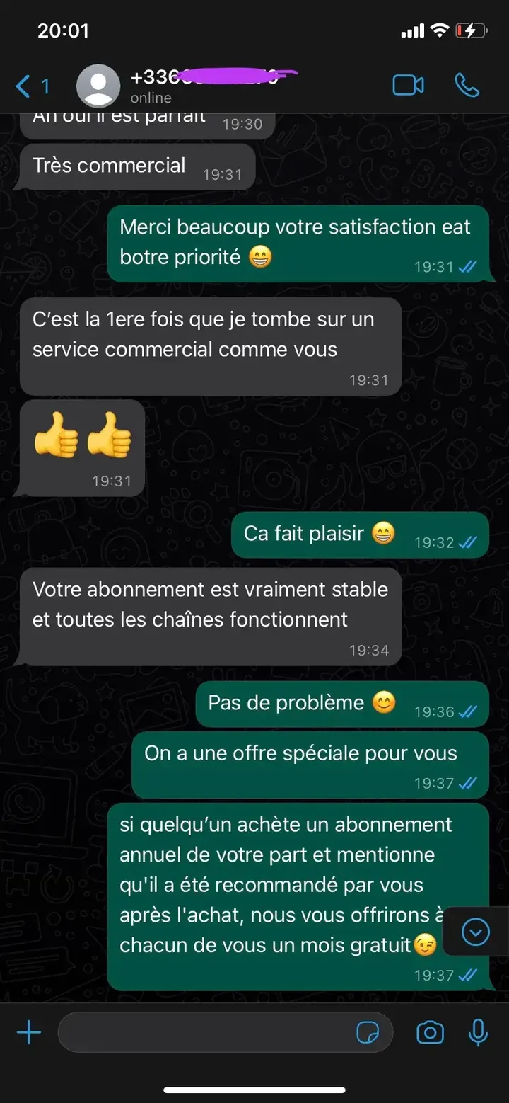 Avis client WhatsApp : l’abonnement est stable et toutes les chaînes fonctionnent.
